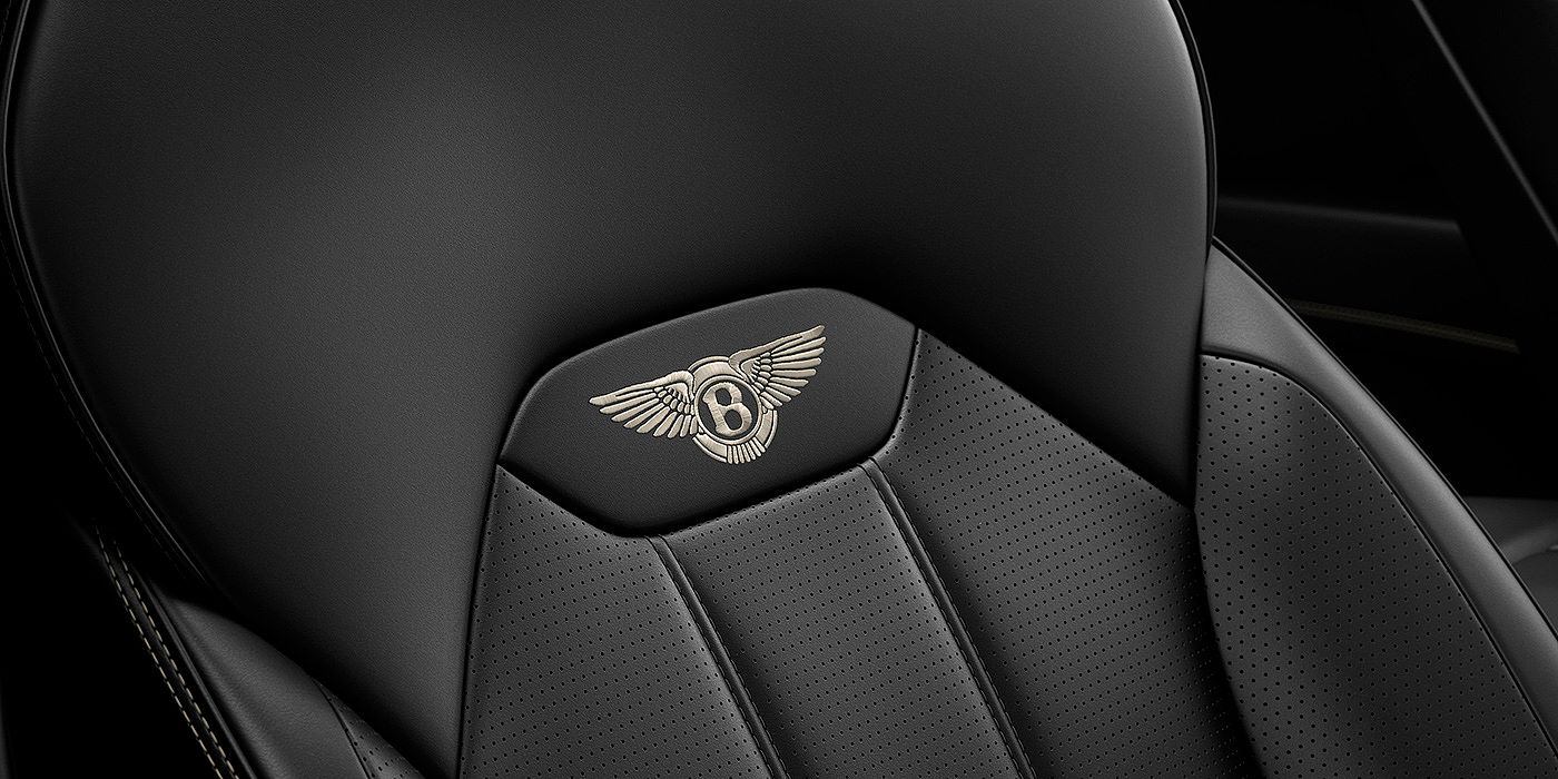 Bentley Johannesburg Bentley Bentayga seat with detailed Linen coloured contrast stitching on Beluga black coloured hide.