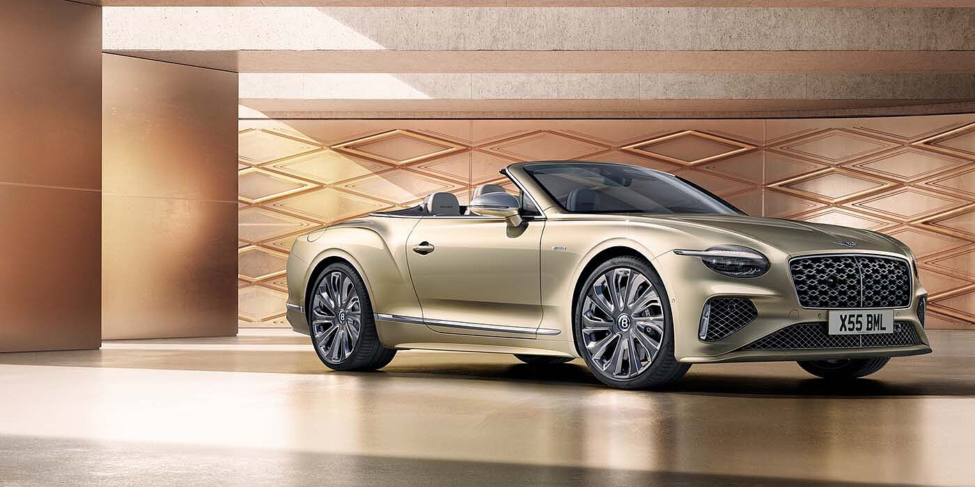 Bentley Johannesburg Bentley New Continental GTC Mulliner V8 hybrid front three quarters in Patina paint
