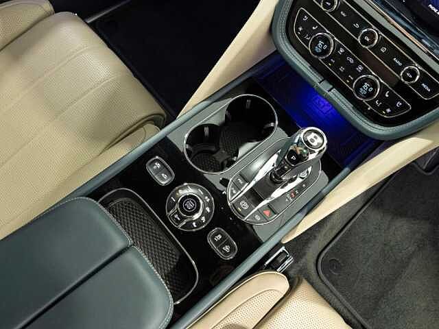 17:Bentley Bentayga V8, SUV, Blue Crystal, Bentley Johannesburg