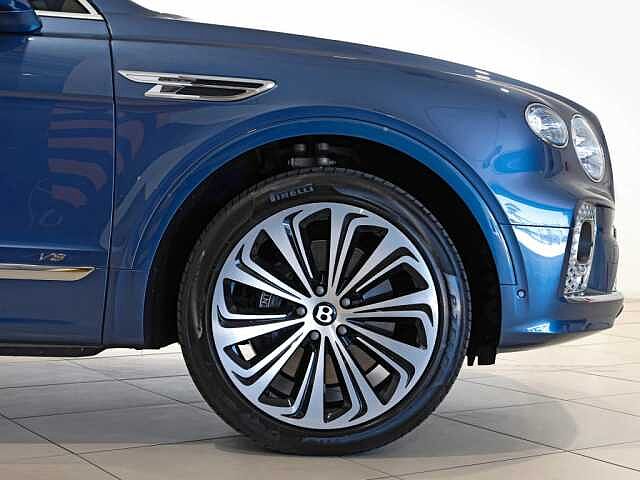 5:Bentley Bentayga V8, SUV, Blue Crystal, Bentley Johannesburg