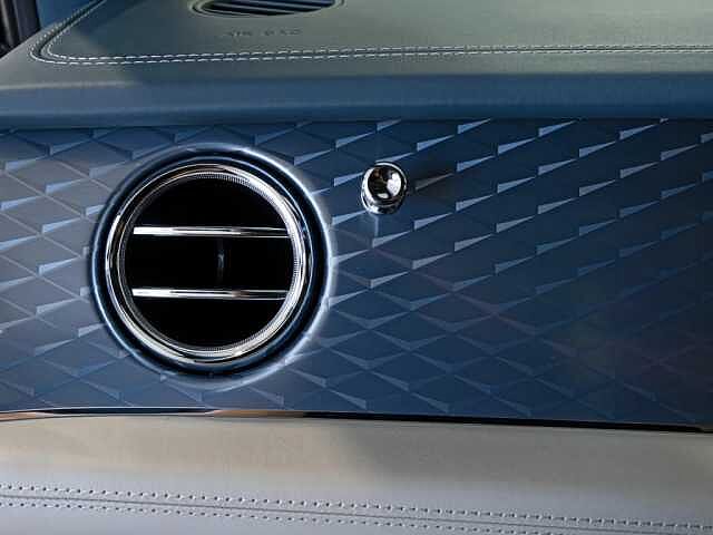 19:Bentley Bentayga V8, SUV, Blue Crystal, Bentley Johannesburg