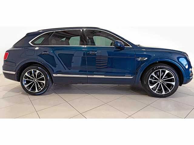 4:Bentley Bentayga V8 Diesel, SUV, Windsor Blue, Bentley Johannesburg